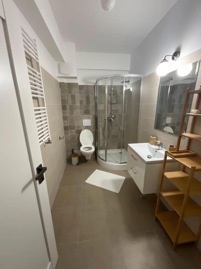 Palas Mall Apartment Q Residence Iasi Exterior photo